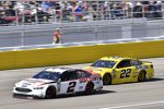 Brad Keselowski (Penske) und Joey Logano (Penske) 