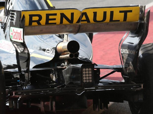 Auspuff am Renault R.S.18 Auspuff am Renault R.S.18