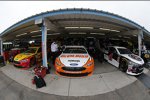 Joey Logano (Penske), Ryan Blaney (Penske) und Kevin Harvick (Stewart-Haas) 