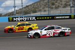 Joey Logano (Penske), Erik Jones (Gibbs)