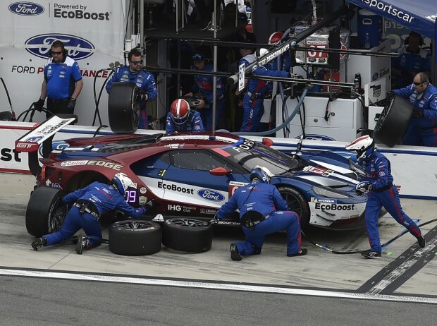 Ryan Briscoe, Richard Westbrook, Scott Dixon