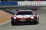 Gianmaria Bruni (Porsche), Laurens Vanthoor (Porsche) und Earl Bamber 