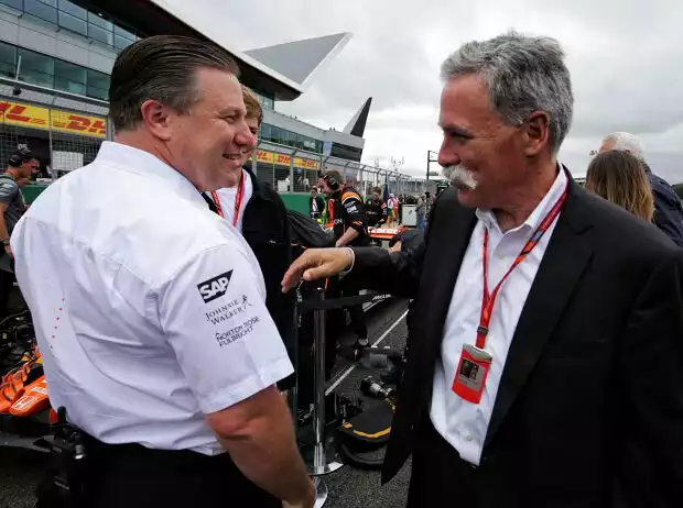 Zak Brown, Chase Carey Titel-Bild zur News: Zak Brown, Chase Carey