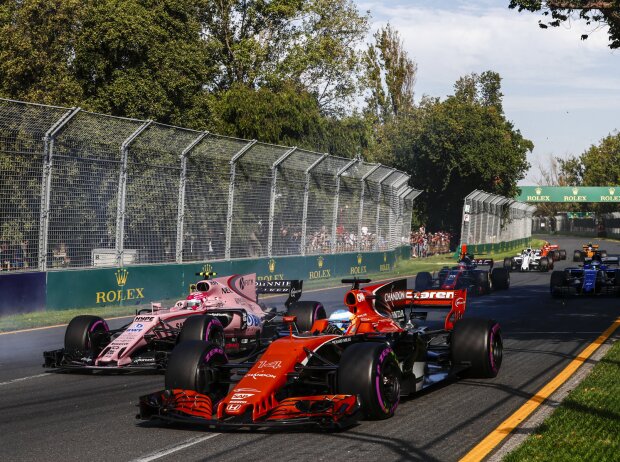 Fernando Alonso, Esteban Ocon