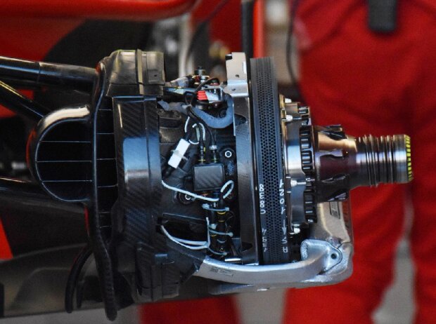 Titel-Bild zur News: Bremskühlung Ferrari SF71H