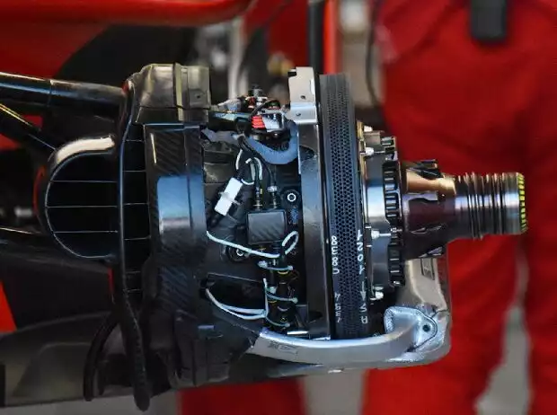Bremskühlung Ferrari SF71H Titel-Bild zur News: Bremskühlung Ferrari SF71H