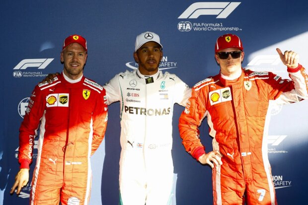 Lewis Hamilton Kimi Räikkönen Sebastian Vettel Ferrari Scuderia Ferrari F1Mercedes Mercedes AMG Petronas Motorsport F1 ~Lewis Hamilton (Mercedes), Kimi Räikkönen (Ferrari) und Sebastian Vettel (Ferrari) ~ 