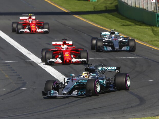 Titel-Bild zur News: Lewis Hamilton, Sebastian Vettel, Valtteri Bottas, Kimi Räikkönen