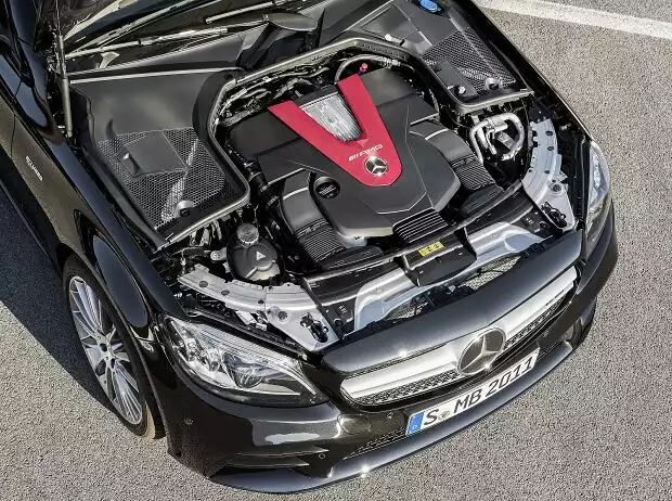 Motor des Mercedes-AMG C 43 4Matic 2018 Titel-Bild zur News: Motor des Mercedes-AMG C 43 4Matic 2018