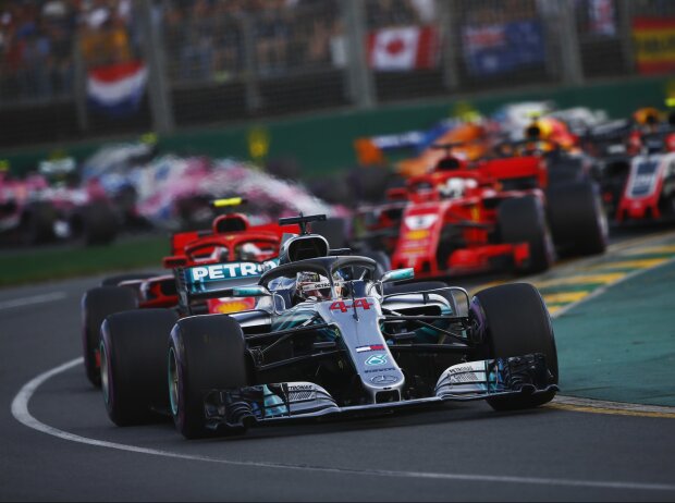 Lewis Hamilton, Kimi Räikkönen, Sebastian Vettel Lewis Hamilton, Kimi Räikkönen, Sebastian Vettel
