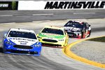 Brad Keselowski (Penske), Ryan Blaney (Penske) und Clint Bowyer (Stewart-Haas) 