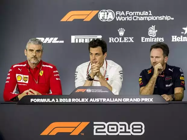 Maurizio Arrivabene, Toto Wolff, Christian Horner Titel-Bild zur News: Maurizio Arrivabene, Toto Wolff, Christian Horner