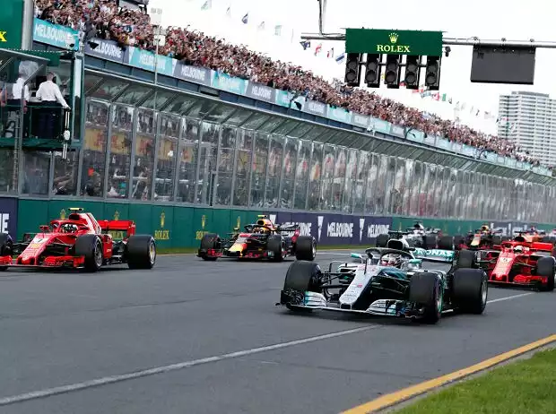 Start zum GP Australien 2018 in Melbourne Titel-Bild zur News: Start zum GP Australien 2018 in Melbourne