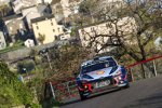 Thierry Neuville (Hyundai) und Nicolas Gilsoul 