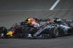 Lewis Hamilton (Mercedes) und Max Verstappen (Red Bull) 