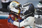 Valtteri Bottas (Mercedes) und Sebastian Vettel (Ferrari) 