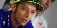 Bild zum Inhalt: Valentino Rossi klagt Marc Marquez an: "Zerstört den Sport"