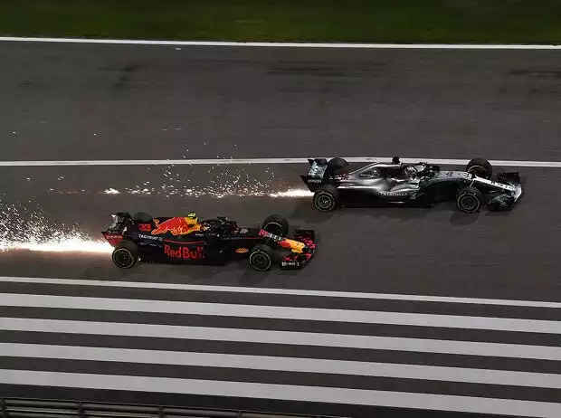Max Verstappen, Lewis Hamilton Titel-Bild zur News: Max Verstappen, Lewis Hamilton