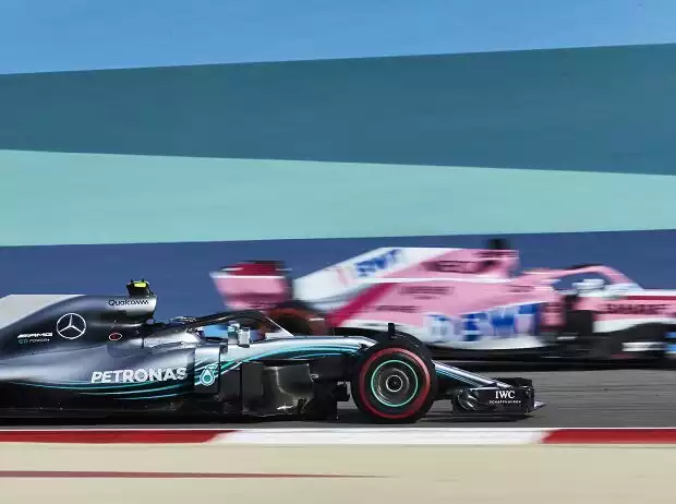 Valtteri Bottas, Sergio Perez Titel-Bild zur News: Valtteri Bottas, Sergio Perez