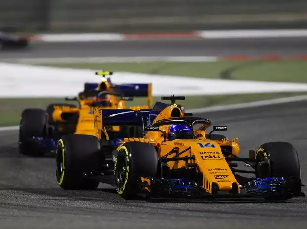 Fernando Alonso, Stoffel Vandoorne Titel-Bild zur News: Fernando Alonso, Stoffel Vandoorne