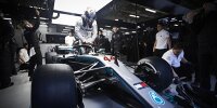 Bild zum Inhalt: Lewis Hamilton kritisiert: Reifen immer noch zu hart