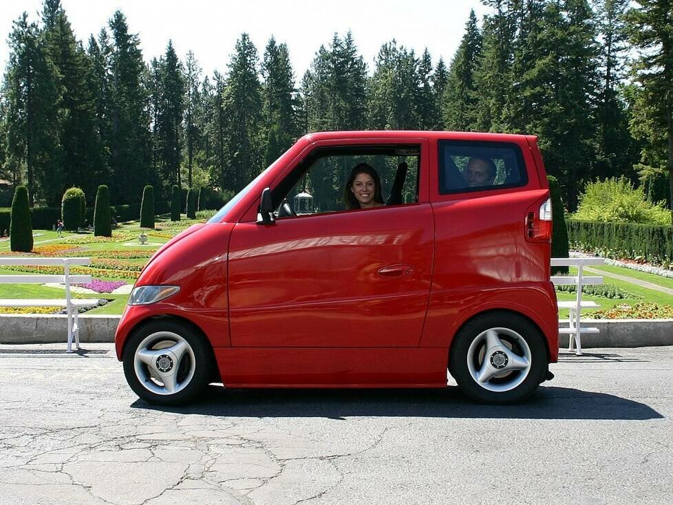 Commuter Cars Tango T600