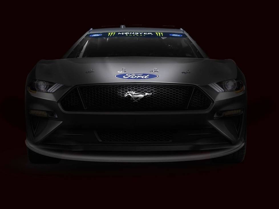 NASCAR Mustang