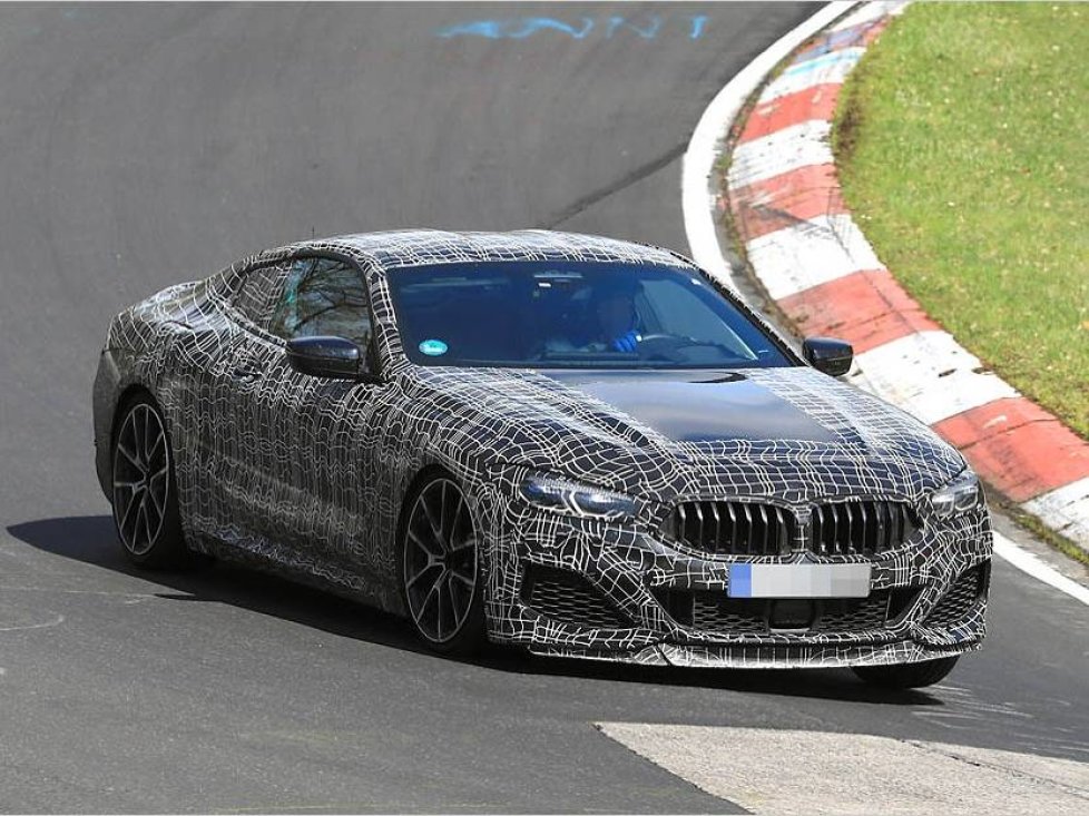 BMW 8er 2018 G15 Erlkönig 2018