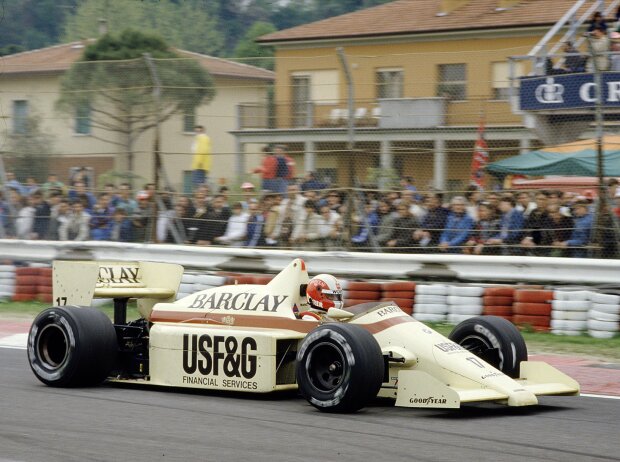 Marc Surer (Arrows-BMW) beim Grand Prix von San Marino in Imola 1986