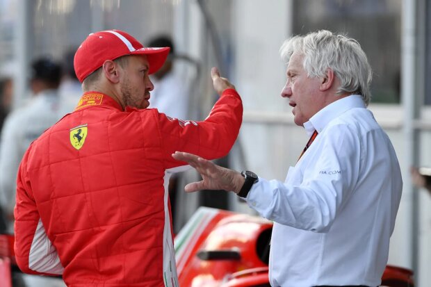 Sebastian Vettel Charlie Whiting Ferrari Scuderia Ferrari F1 ~Sebastian Vettel (Ferrari) und Charlie Whiting ~ Sebastian Vettel Charlie Whiting Ferrari Scuderia Ferrari F1 ~Sebastian Vettel (Ferrari) und Charlie Whiting ~