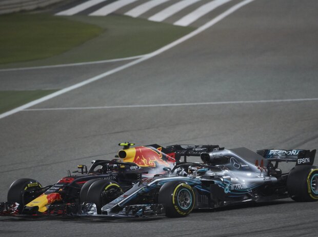 Lewis Hamilton, Max Verstappen Lewis Hamilton, Max Verstappen