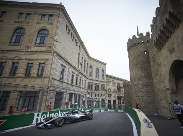 Lewis Hamilton Lewis Hamilton