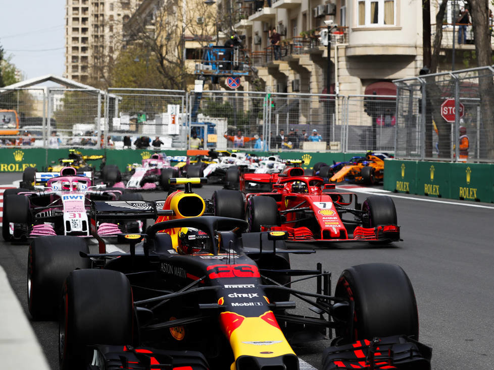 Max Verstappen, Kimi Räikkönen, Sergio Perez, Carlos Sainz, Esteban Ocon