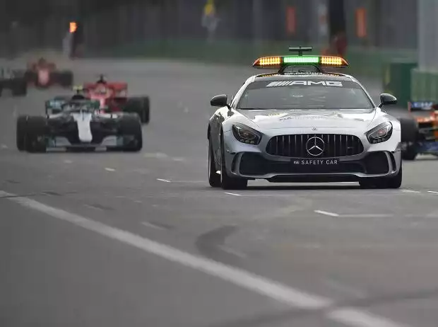 Safety-Car in Baku 2018 Titel-Bild zur News: Safety-Car in Baku 2018