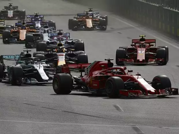 Sebastian Vettel, Lewis Hamilton, Valtteri Bottas, Daniel Ricciardo, Kimi Räikkönen Titel-Bild zur News: Sebastian Vettel, Lewis Hamilton, Valtteri Bottas, Daniel Ricciardo, Kimi Räikkönen