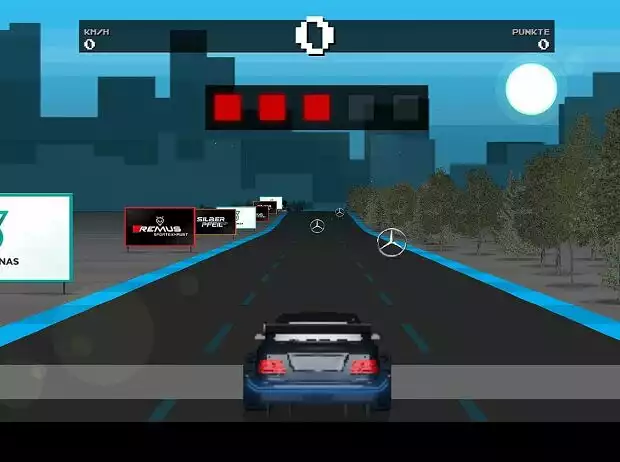 Mercedes feiert 30 Jahre DTM mit einem Retro-Game Titel-Bild zur News: Mercedes feiert 30 Jahre DTM mit einem Retro-Game