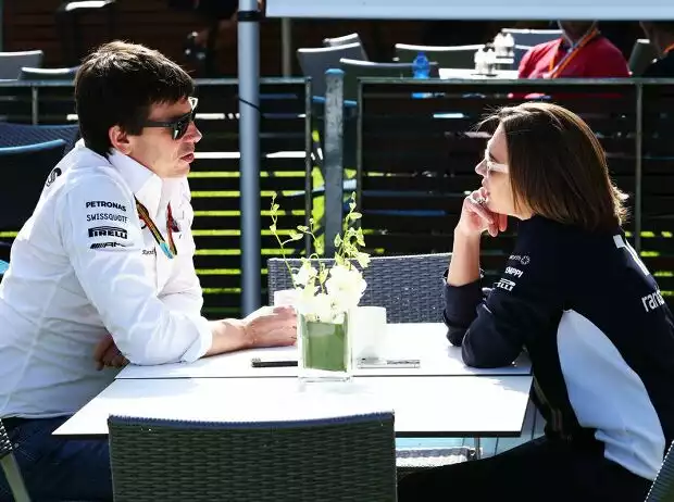 Titel-Bild zur News: Toto Wolff, Claire Williams