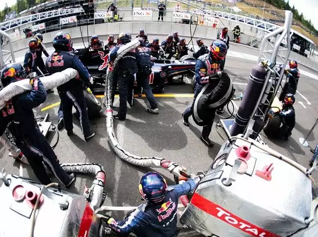 Mark Webber, Tankstopp Titel-Bild zur News: Mark Webber, Tankstopp