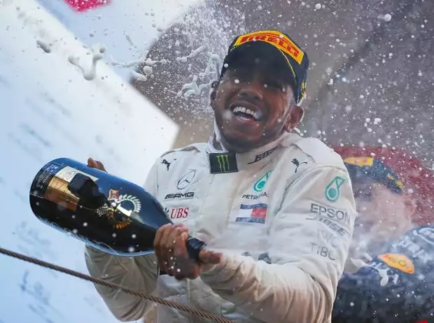 Titel-Bild zur News: Lewis Hamilton, Max Verstappen