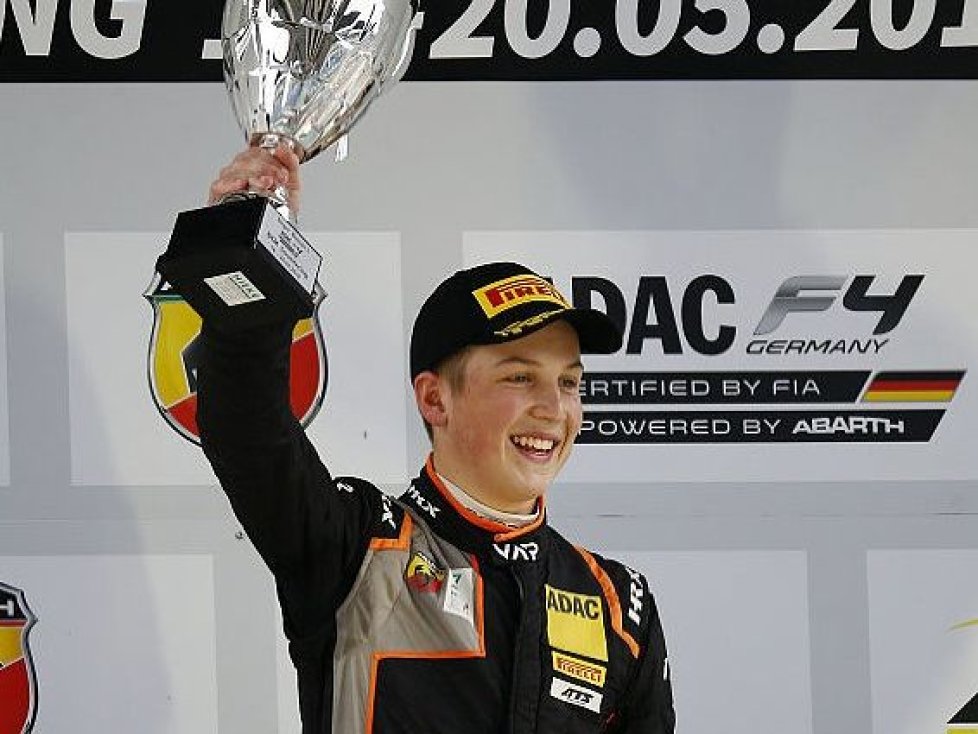 Liam Lawson (Van Amersfoort Racing)
