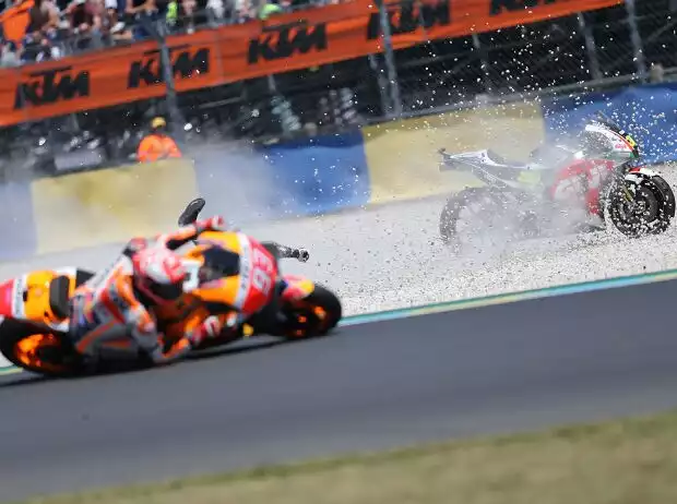 Titel-Bild zur News: Cal Crutchlow, Marc Marquez
