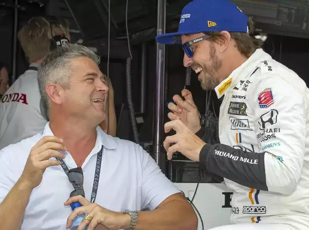 Titel-Bild zur News: Fernando Alonso, Gil de Ferran