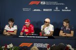 Charles Leclerc (Sauber), Sebastian Vettel (Ferrari), Lewis Hamilton (Mercedes) und Romain Grosjean (Haas) 