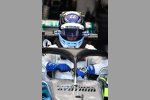 Valtteri Bottas (Mercedes) im Helmdesign von Mika Häkkinen