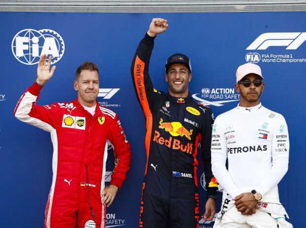 Titel-Bild zur News: Daniel Ricciardo, Sebastian Vettel, Lewis Hamilton