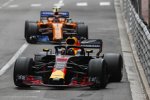 Daniel Ricciardo (Red Bull) und Stoffel Vandoorne (McLaren) 