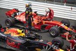 Daniel Ricciardo (Red Bull) und Sebastian Vettel (Ferrari) 