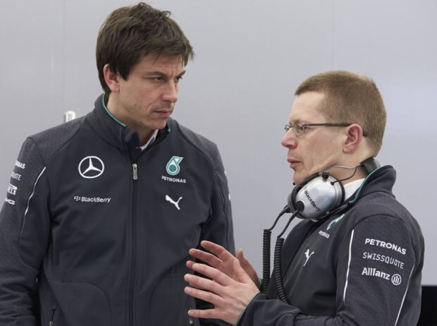 Toto Wolff, Andy Cowell Toto Wolff, Andy Cowell