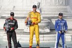 Will Power (Penske), Ryan Hunter-Reay (Andretti) und Ed Jones (Ganassi) 