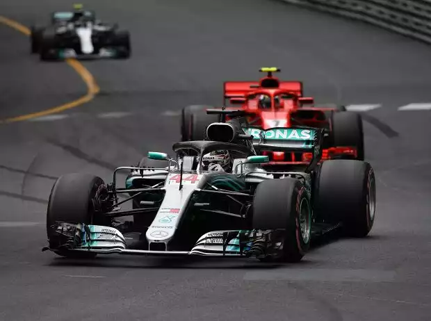 Lewis Hamilton, Kimi Räikönen Titel-Bild zur News: Lewis Hamilton, Kimi Räikönen